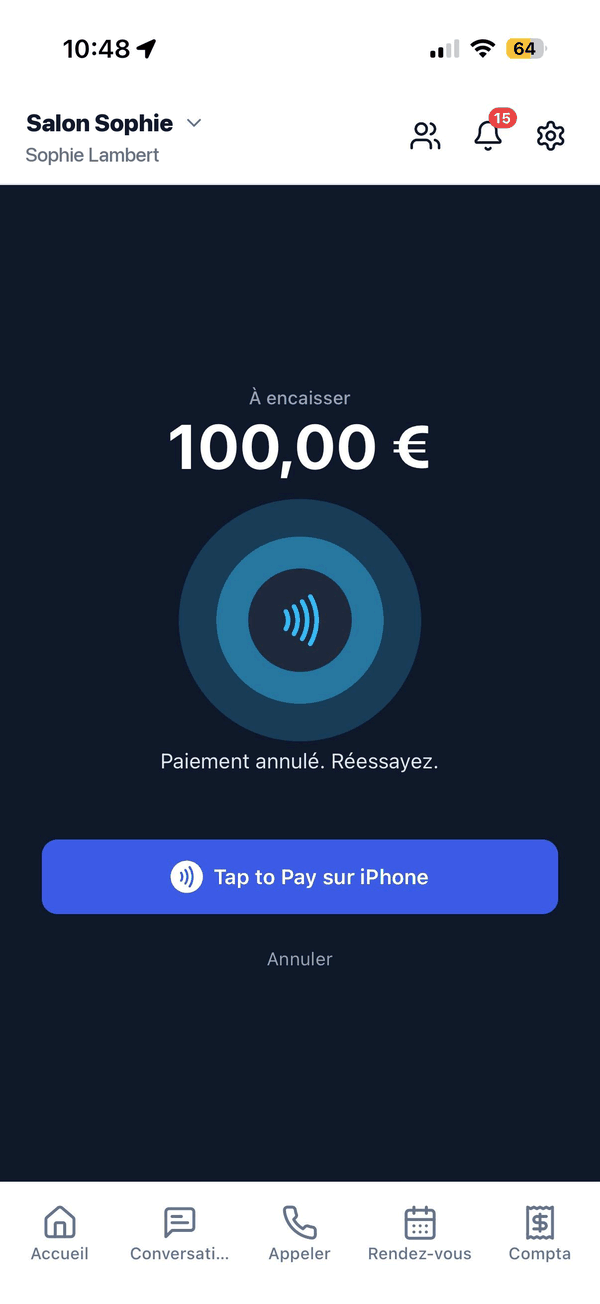Le même écran d'encaissement après un échec : le montant est toujours affiché, la mention « Paiement annulé. Réessayez. » a remplacé l'instruction, et deux commandes apparaissent — le bouton bleu Tap to Pay sur iPhone pour retenter, et le lien Annuler pour revenir au panier.