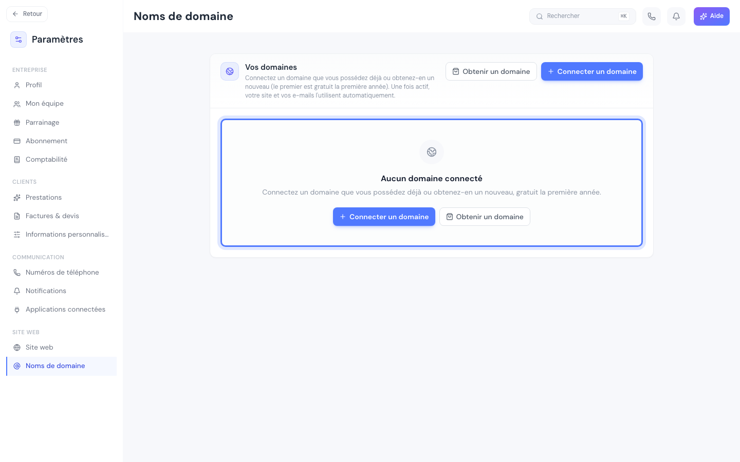 L'écran Noms de domaine sans domaine connecté, avec les boutons Connecter un domaine et Obtenir un domaine